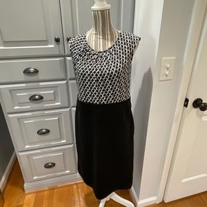 Merona Black and White Sleeveless Dress, Size L